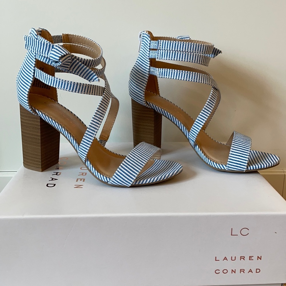 NWT & FREE SHIPPING || Lauren Conrad || Size 6